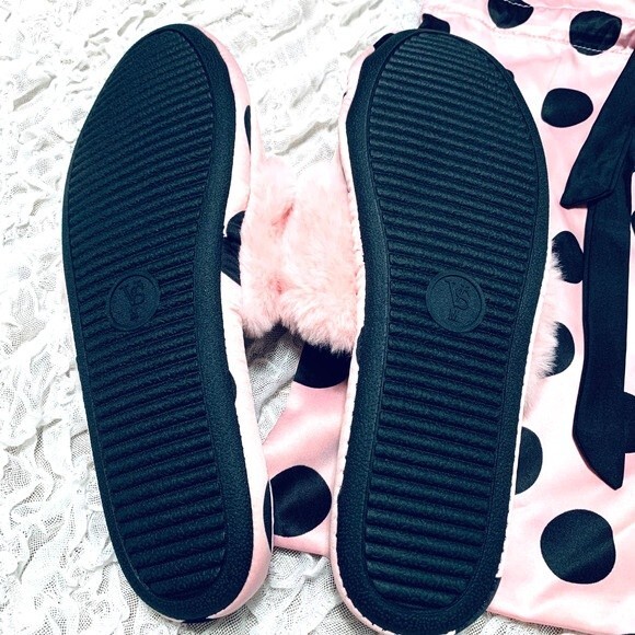 Victoria's Secret slipper Signature Pink/black dots with fur  Slipper size M - Picture 4 of 7